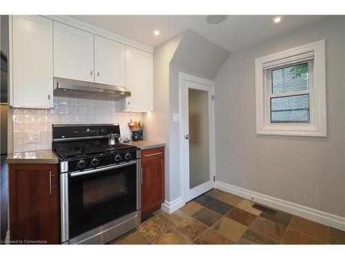 217 Waterloo Street, Kitchener, ON - Indoor Photo Showing Kitchen