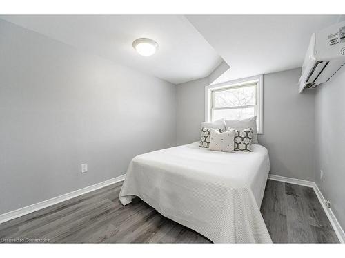 75 Wilfred Avenue, Kitchener, ON - Indoor Photo Showing Bedroom