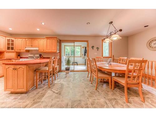 1249 Notre Dame Drive, Petersburg, ON - Indoor Photo Showing Dining Room