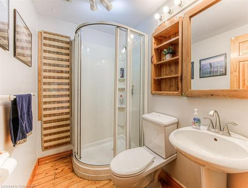 1249 Notre Dame Drive, Petersburg, ON - Indoor Photo Showing Bathroom