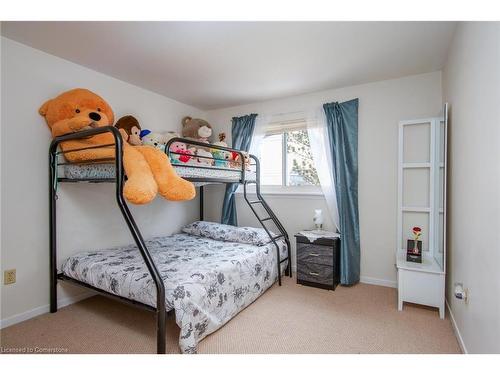 68-51 Paulander Drive, Kitchener, ON - Indoor Photo Showing Bedroom