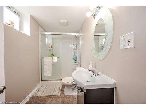 66 Schweitzer Street, Kitchener, ON - Indoor Photo Showing Bathroom