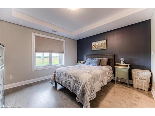 303-249 Grey Silo Road, Waterloo, ON - Indoor Photo Showing Bedroom