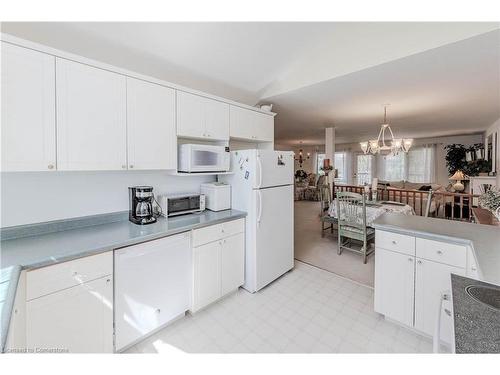 45 Sandpiper Drive, Guelph, ON - Indoor Photo Showing Kitchen