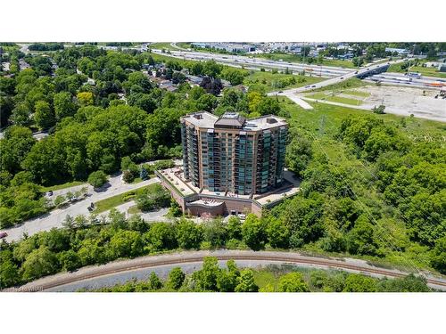 910-237 King Street W, Cambridge, ON - Outdoor With View