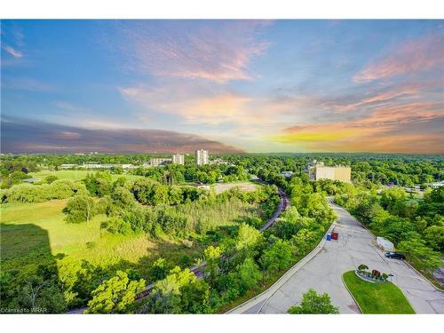 910-237 King Street W, Cambridge, ON - Outdoor With View