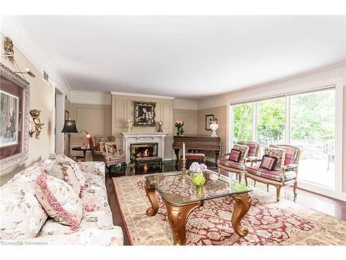 65 Edgehill Drive, Kitchener, ON - Indoor Photo Showing Living Room With Fireplace