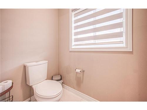 43 Broadacre Dr Drive, Kitchener, ON - Indoor Photo Showing Bathroom