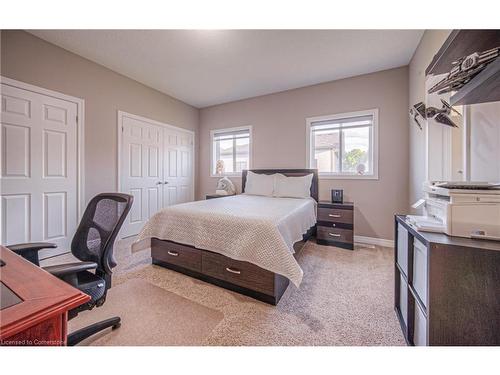 43 Broadacre Dr Drive, Kitchener, ON - Indoor Photo Showing Bedroom