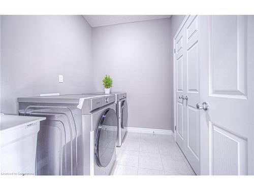 43 Broadacre Dr Drive, Kitchener, ON - Indoor Photo Showing Laundry Room