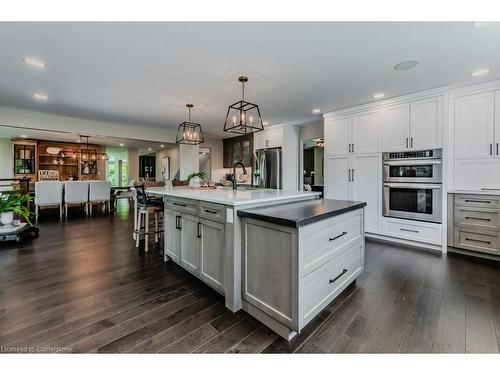 7146 Wellington Road 18, Elora, ON - Indoor Photo Showing Kitchen With Upgraded Kitchen