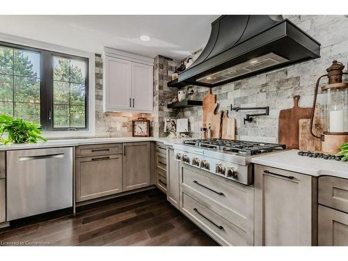 7146 Wellington Road 18, Elora, ON - Indoor Photo Showing Kitchen