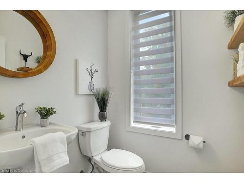 35-350 River Road, Cambridge, ON - Indoor Photo Showing Bathroom