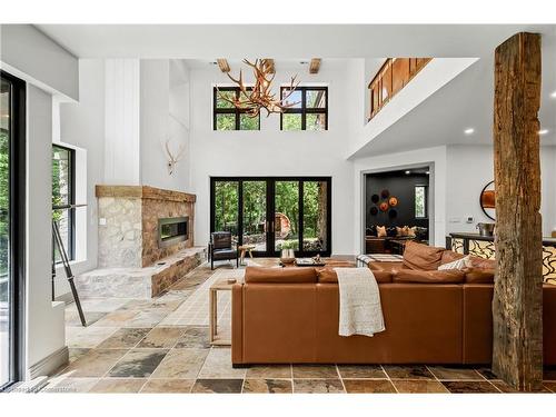 362 Geddes Street, Elora, ON - Indoor Photo Showing Living Room With Fireplace