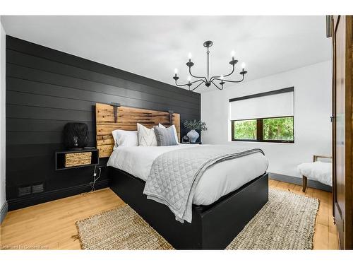 362 Geddes Street, Elora, ON - Indoor Photo Showing Bedroom