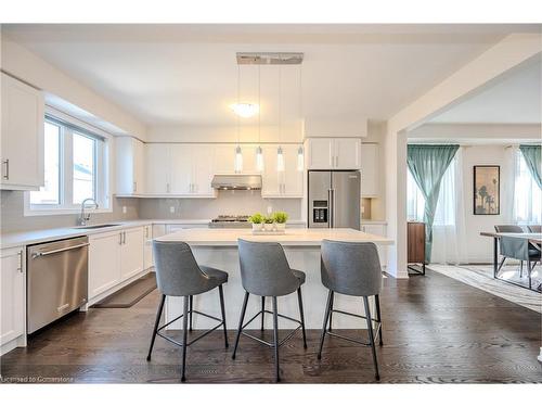 121 Haldimand Street, Kitchener, ON - Indoor Photo Showing Kitchen With Stainless Steel Kitchen With Upgraded Kitchen