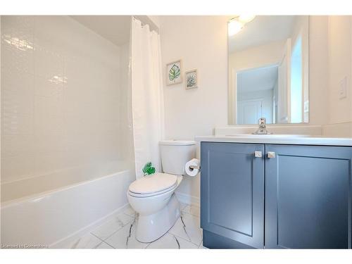 121 Haldimand Street, Kitchener, ON - Indoor Photo Showing Bathroom