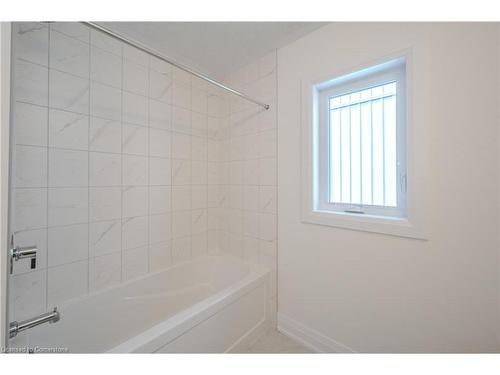 Lot 0029-150 Shaded Creek Drive, Kitchener, ON - Indoor Photo Showing Bathroom