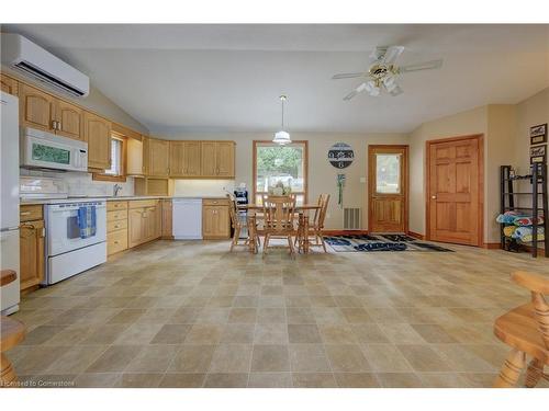 197 Road One D, Conestogo Lake, ON - Indoor Photo Showing Kitchen