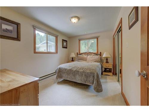 197 Road One D, Conestogo Lake, ON - Indoor Photo Showing Bedroom