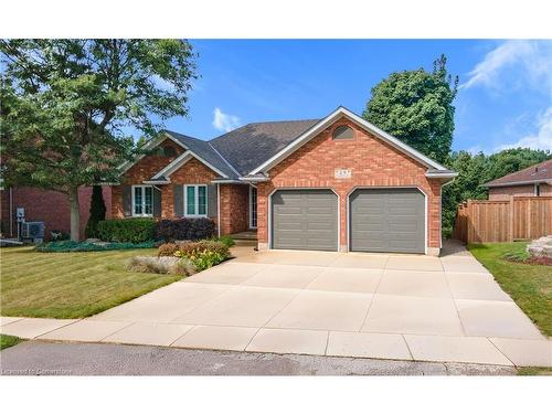 29 Hampton Court, St. George, ON - Outdoor With Facade