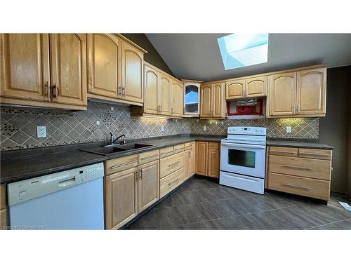 1-406 Erb Street W, Waterloo, ON - Indoor Photo Showing Kitchen With Double Sink