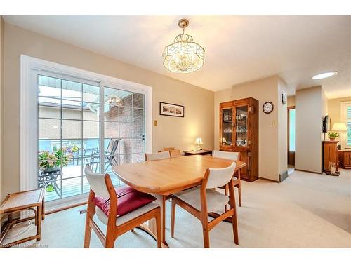 36 Culpepper Drive, Waterloo, ON - Indoor Photo Showing Dining Room