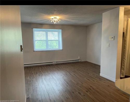 1-109 Westmount Road, Waterloo, ON - Indoor Photo Showing Other Room