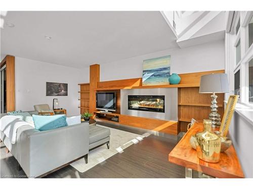 707-112 Benton Street, Kitchener, ON - Indoor Photo Showing Living Room With Fireplace