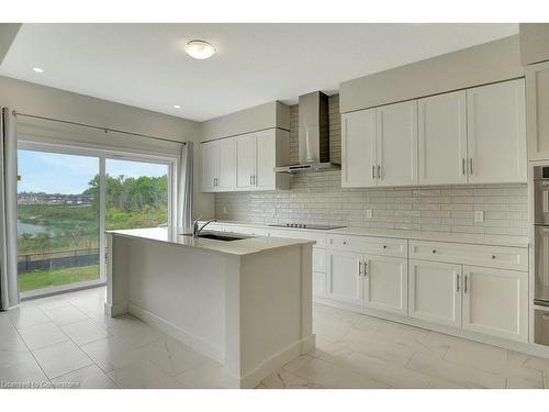 95 Georgina Street, Kitchener, ON - Indoor Photo Showing Kitchen