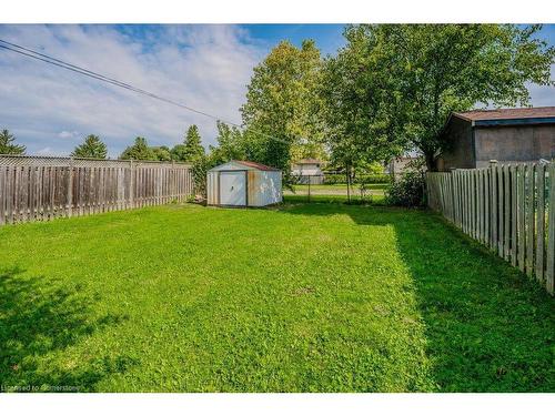 20 Elmwood Avenue, Cambridge, ON - Outdoor With Backyard