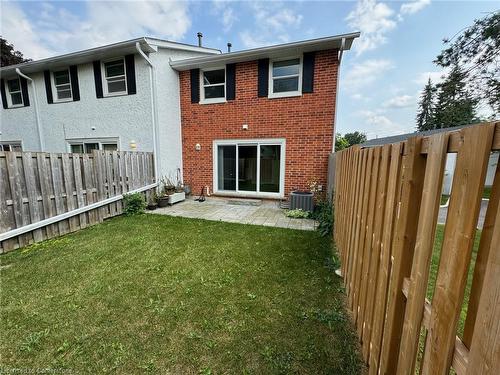 1-411 Keats Way, Waterloo, ON - Outdoor With Exterior