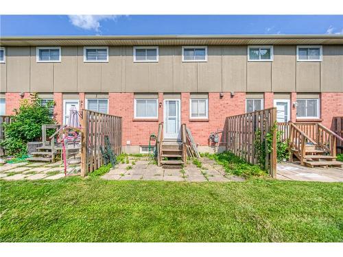 3-400 Springbank Avenue N, Woodstock, ON - Outdoor