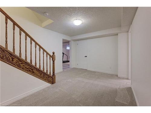 460 Drake Circle, Waterloo, ON - Indoor Photo Showing Other Room