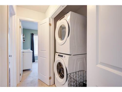 32-51 Sparrow Avenue, Cambridge, ON - Indoor Photo Showing Laundry Room