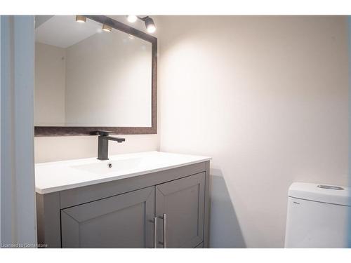 1550 Springwell Avenue, Mississauga, ON - Indoor Photo Showing Bathroom