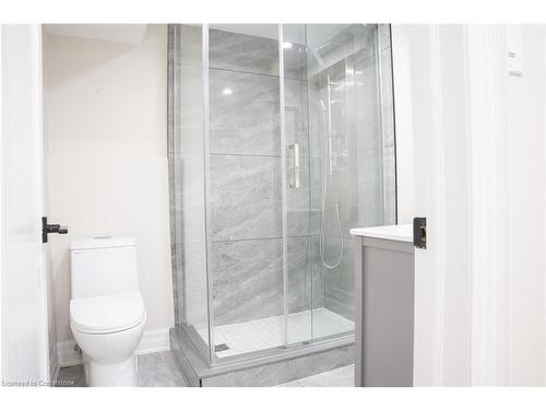 1550 Springwell Avenue, Mississauga, ON - Indoor Photo Showing Bathroom