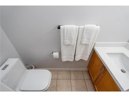 74 Hearthwood Crescent, Kitchener, ON - Indoor Photo Showing Bathroom