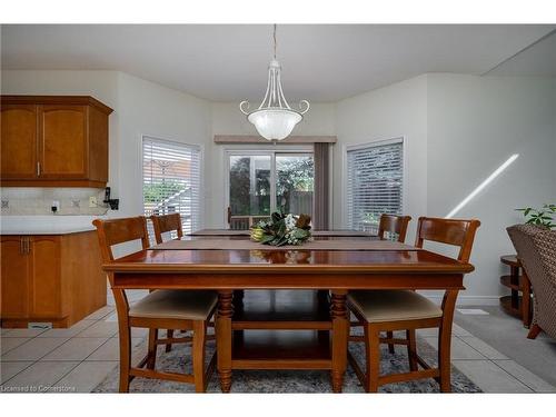 74 Hearthwood Crescent, Kitchener, ON - Indoor Photo Showing Dining Room