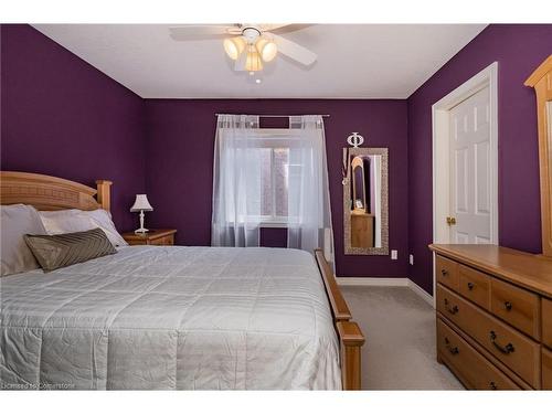 74 Hearthwood Crescent, Kitchener, ON - Indoor Photo Showing Bedroom