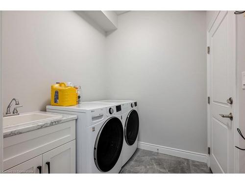 21 Lang Lane, East Luther-Grand Valley, ON - Indoor Photo Showing Laundry Room