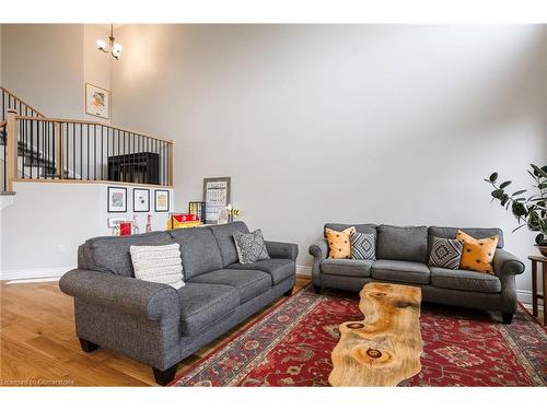 21 Lang Lane, East Luther-Grand Valley, ON - Indoor Photo Showing Living Room