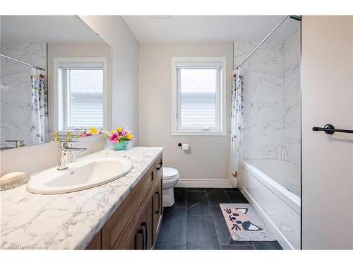 21 Lang Lane, East Luther-Grand Valley, ON - Indoor Photo Showing Bathroom