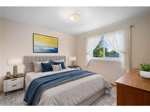 6 Inlet Avenue, Kitchener, ON - Indoor Photo Showing Bedroom