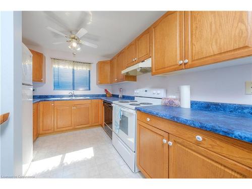 419 Highland Drive, Wingham, ON - Indoor Photo Showing Kitchen With Double Sink