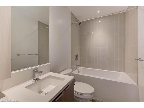 5603-3883 Quartz Road, Mississauga, ON - Indoor Photo Showing Bathroom