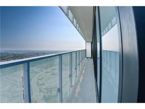 5603-3883 Quartz Road, Mississauga, ON - Outdoor With Balcony With View