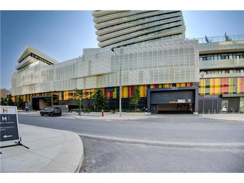 5603-3883 Quartz Road, Mississauga, ON - Outdoor