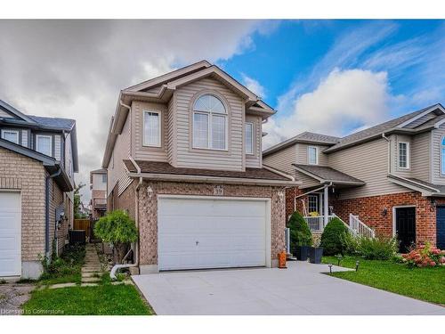 39 Peach Blossom Crescent, Kitchener, ON - Outdoor With Facade