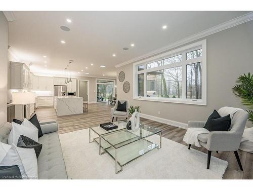 3273 Sandhills Road, Baden, ON - Indoor Photo Showing Living Room